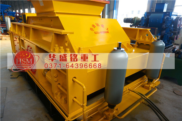 液壓對輥破碎機(jī)